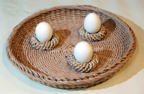 Soporte para un huevo de Pascua 3